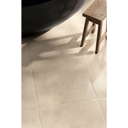 Fliese in Steinoptik Goldenstone 60,4x60,4 Ivory CML JU601R